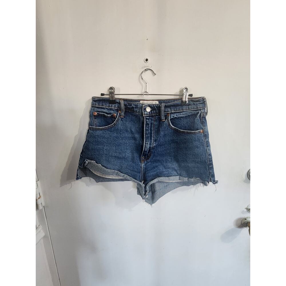 Abercrombie & Fitch mom shorts high rise 8 29